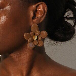New! Zara Acrylic Brown Flower Statement Earrings (1064) NWOT